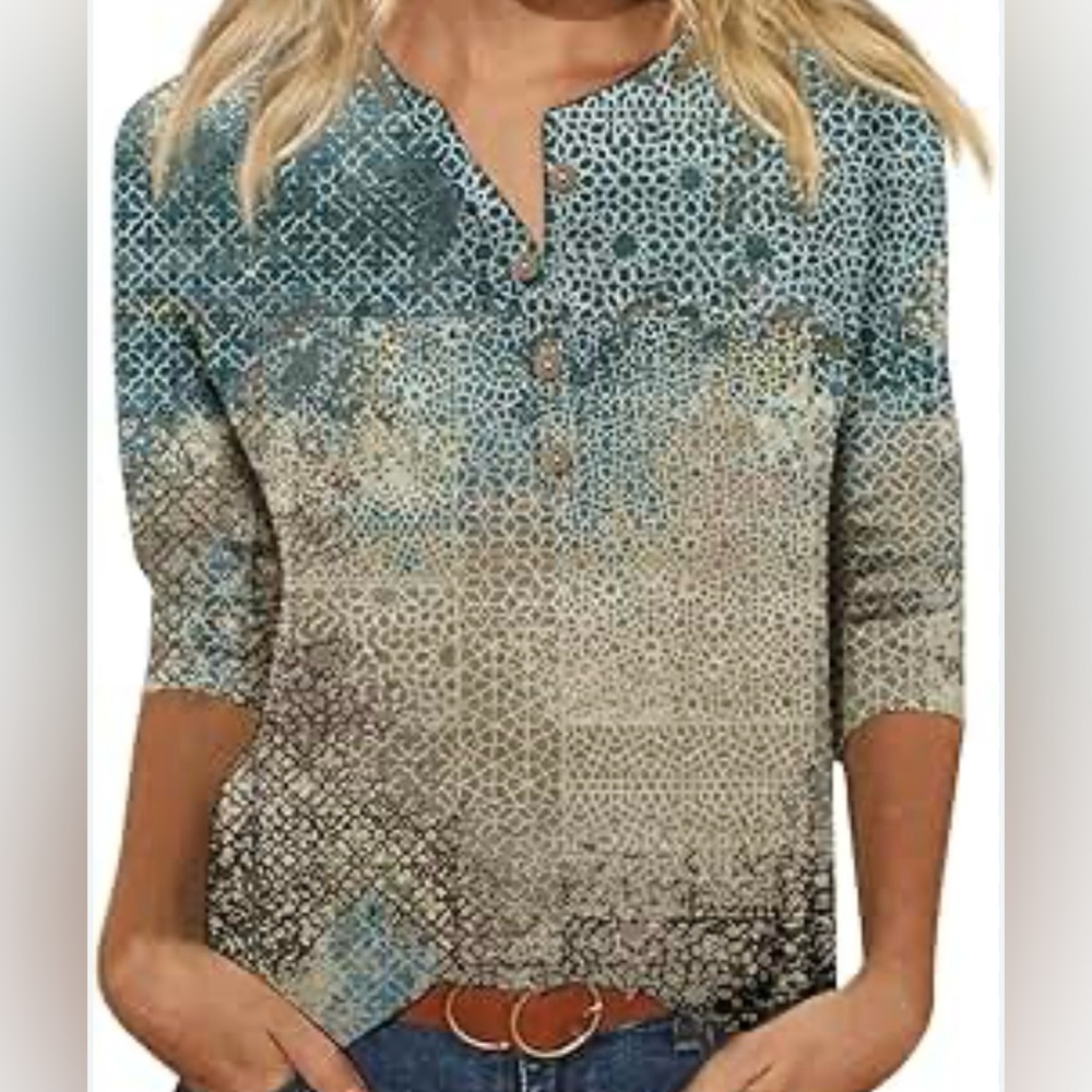 Elegant Blue and Cream Geometric Blouse - Size 3XL